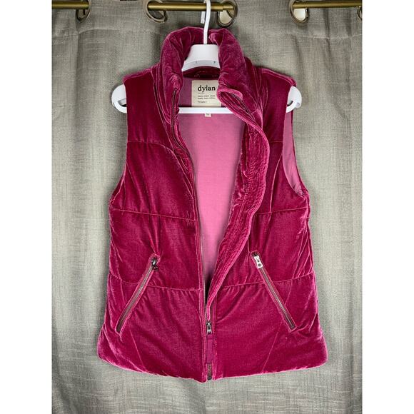 Dylan Puffer Vest Velvet Fuchsia Rare Women’s Size Small S USED - Picture 2 of 6